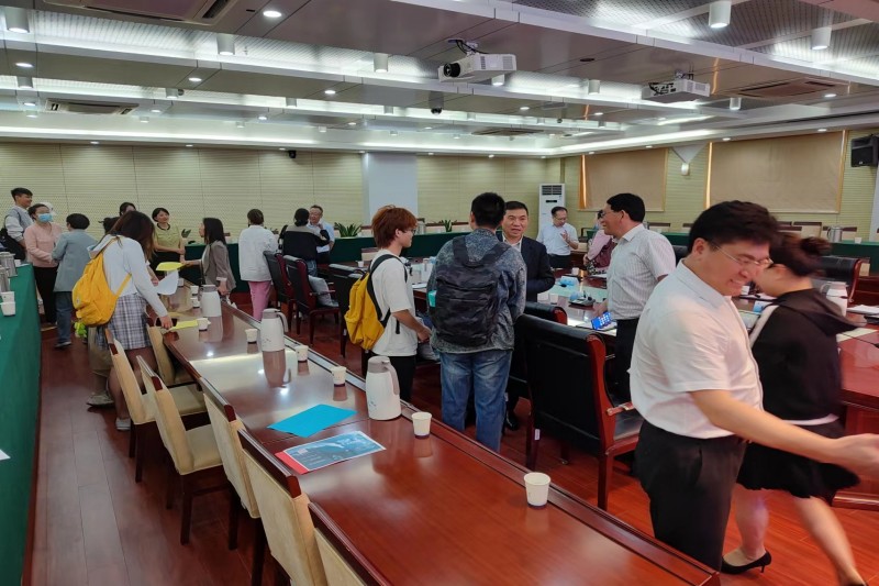 公海赌赌船玻璃公益服务招聘在行动
